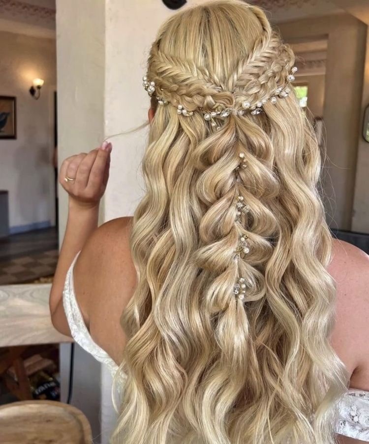 مدل شینیون بسته جدید در اینستاگرام